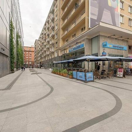 Modern And Cozy- Golden Apartments- Central Location Варшава Екстериор снимка